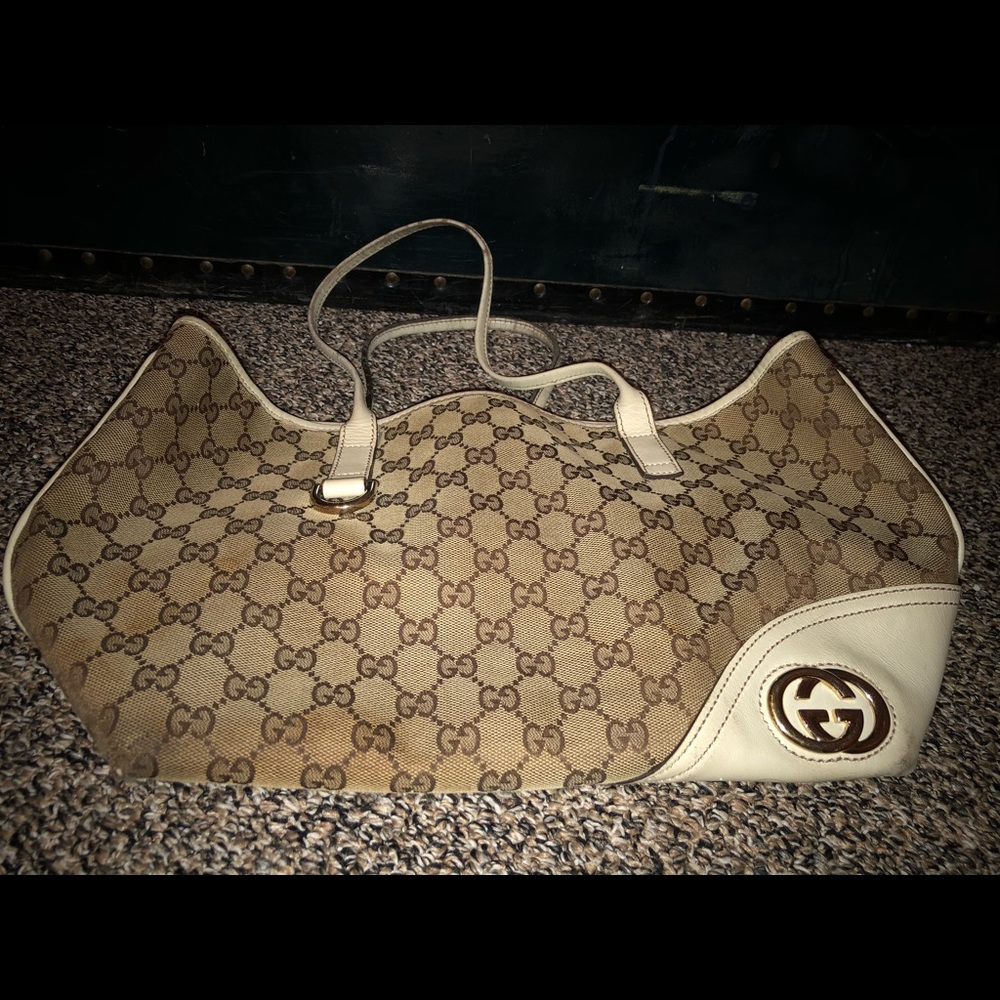Gucci handbag